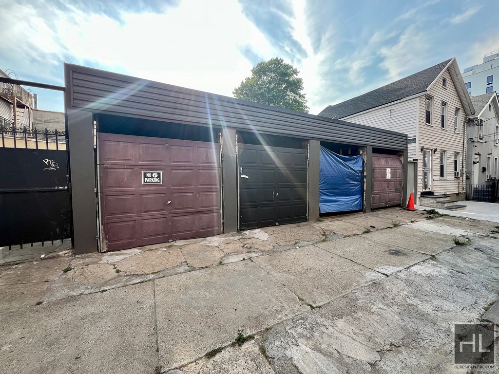 605 Liberty Avenue - Photo 6