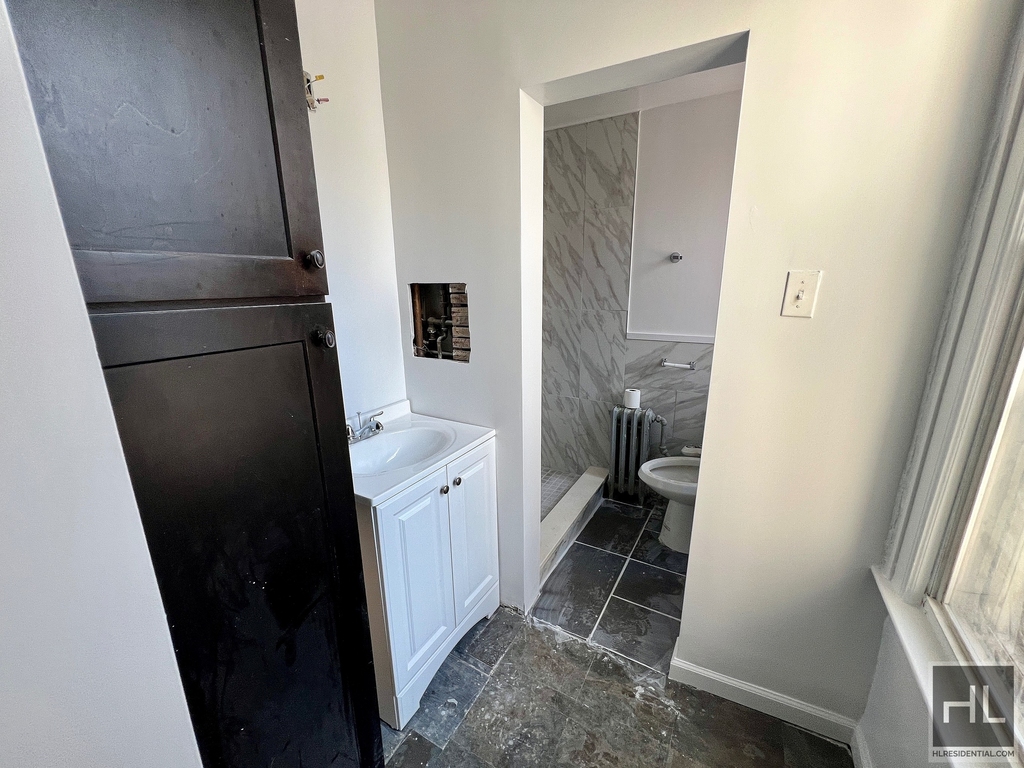 605 Liberty Avenue - Photo 11