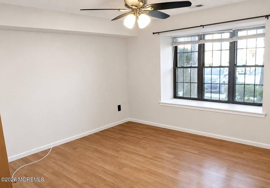 113 Dundee Court - Photo 3