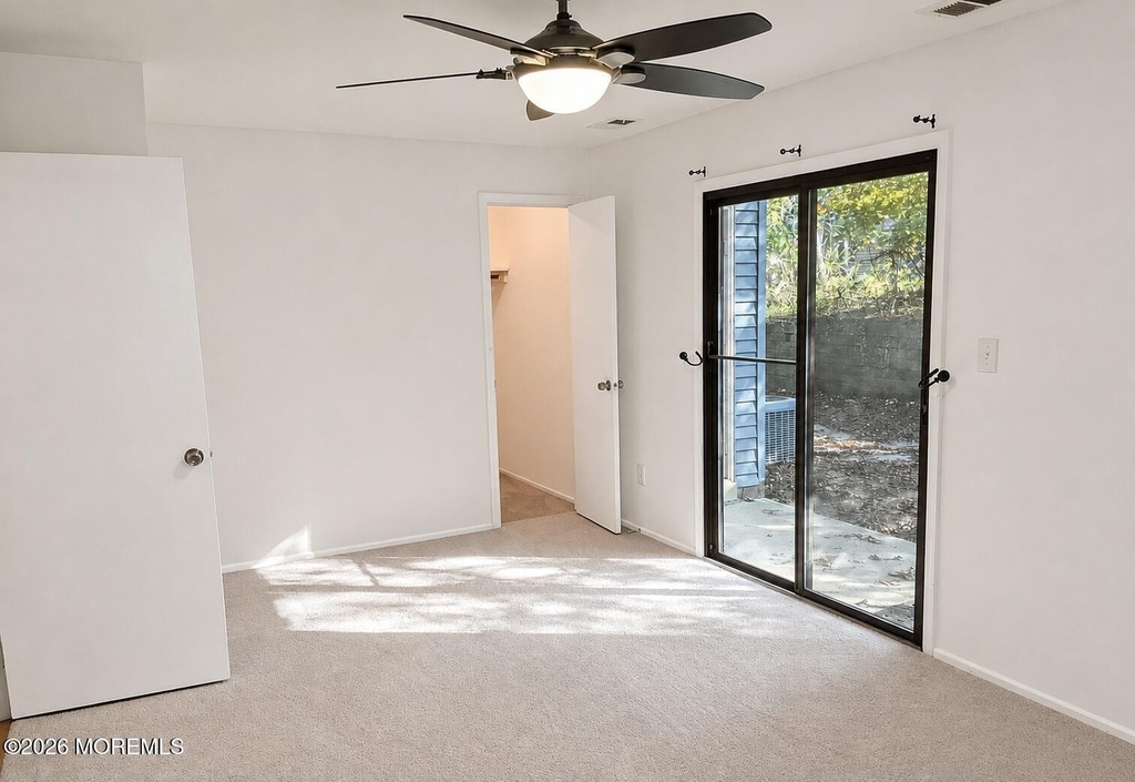 113 Dundee Court - Photo 7