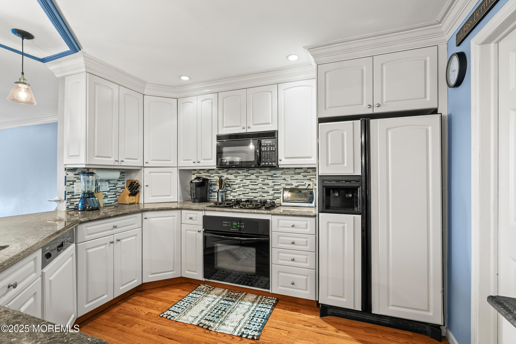 210 Ashley Avenue - Photo 6