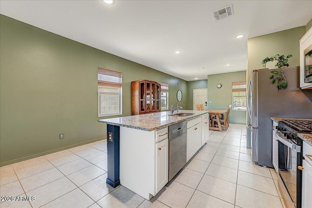 19254 W Pierson Street - Photo 9