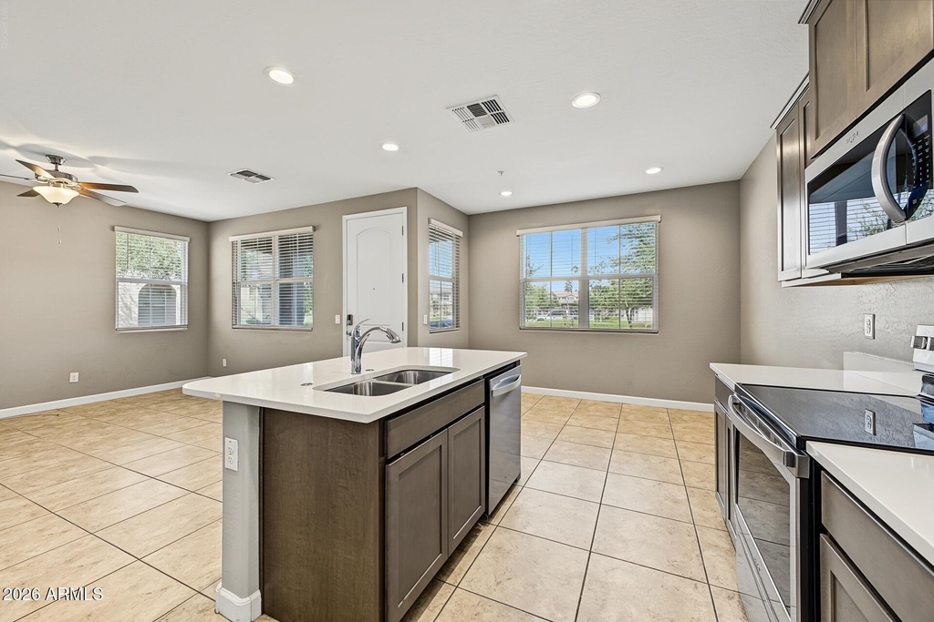 1255 N Arizona Avenue - Photo 7
