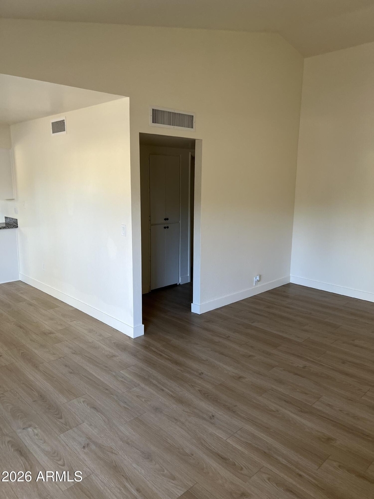 10 W Concorda Drive - Photo 3