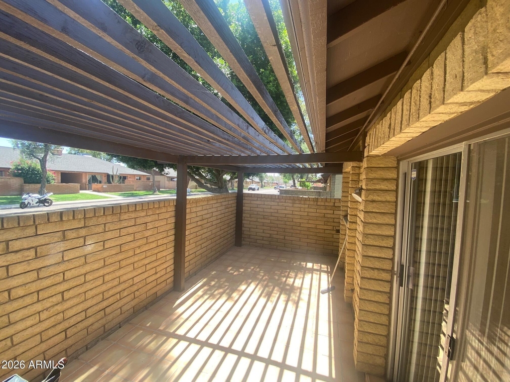 32 W Loma Vista Drive - Photo 3