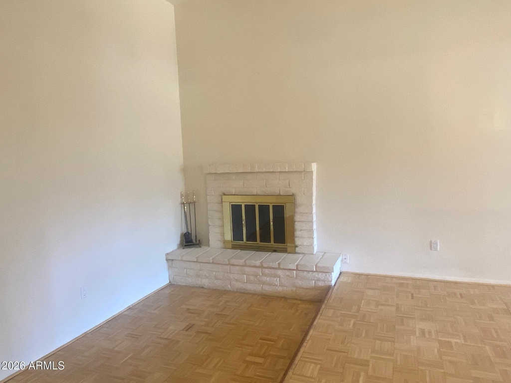32 W Loma Vista Drive - Photo 5