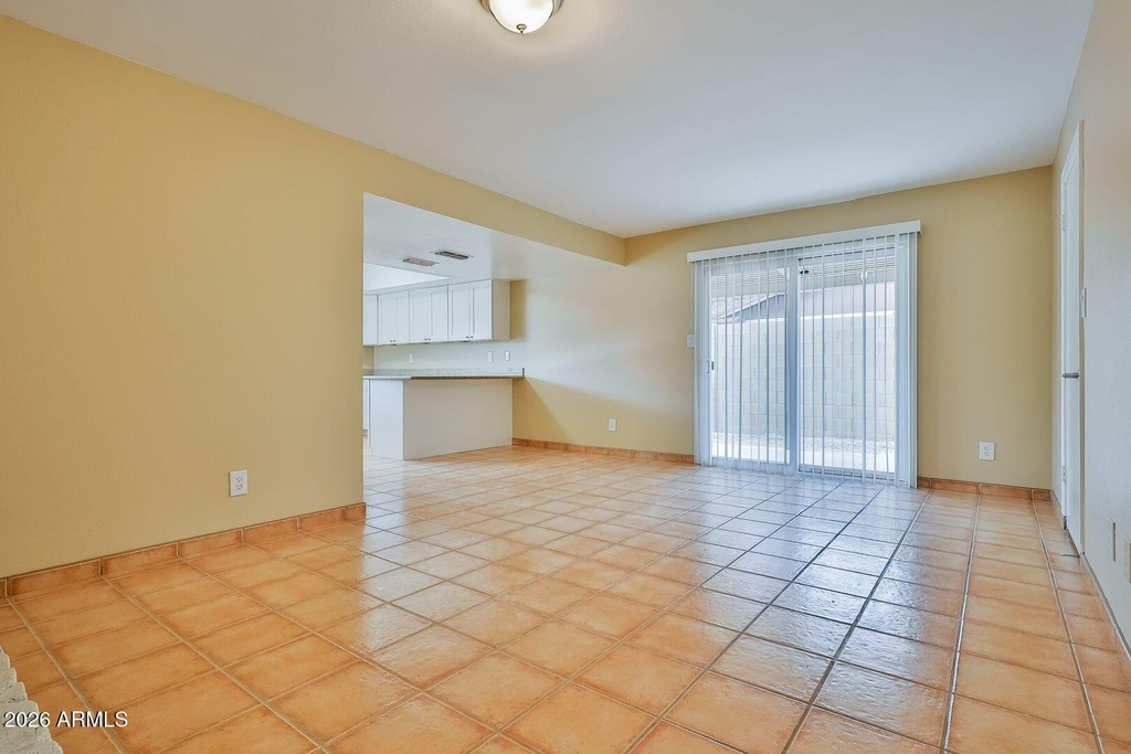 1209 W Palo Verde Drive - Photo 5