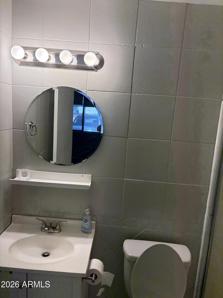 3207 W Loma Lane - Photo 7