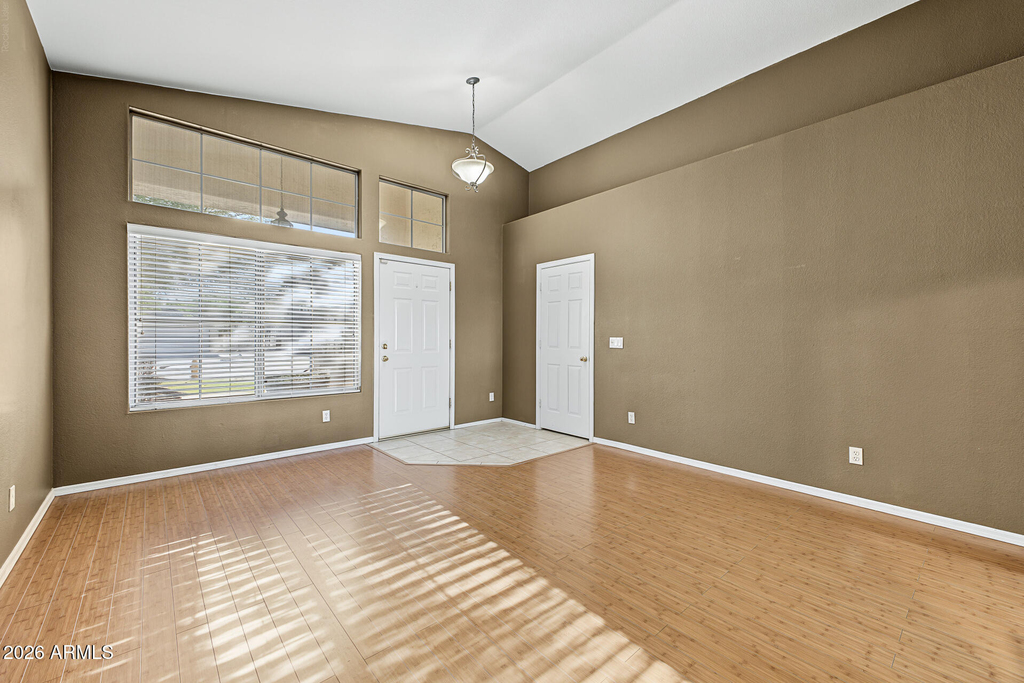 2742 S Camellia Court - Photo 4