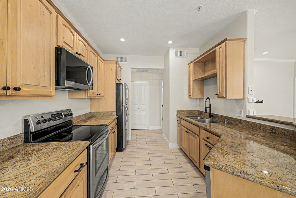 1941 S Pierpont Drive - Photo 11