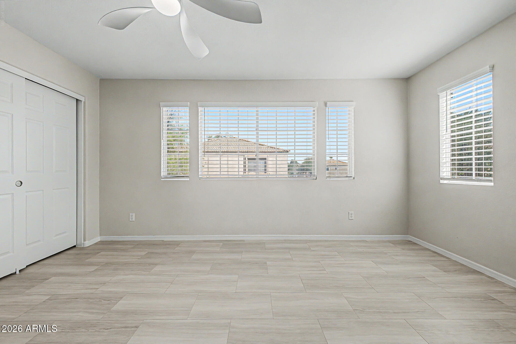 17606 N 17th Place - Photo 18