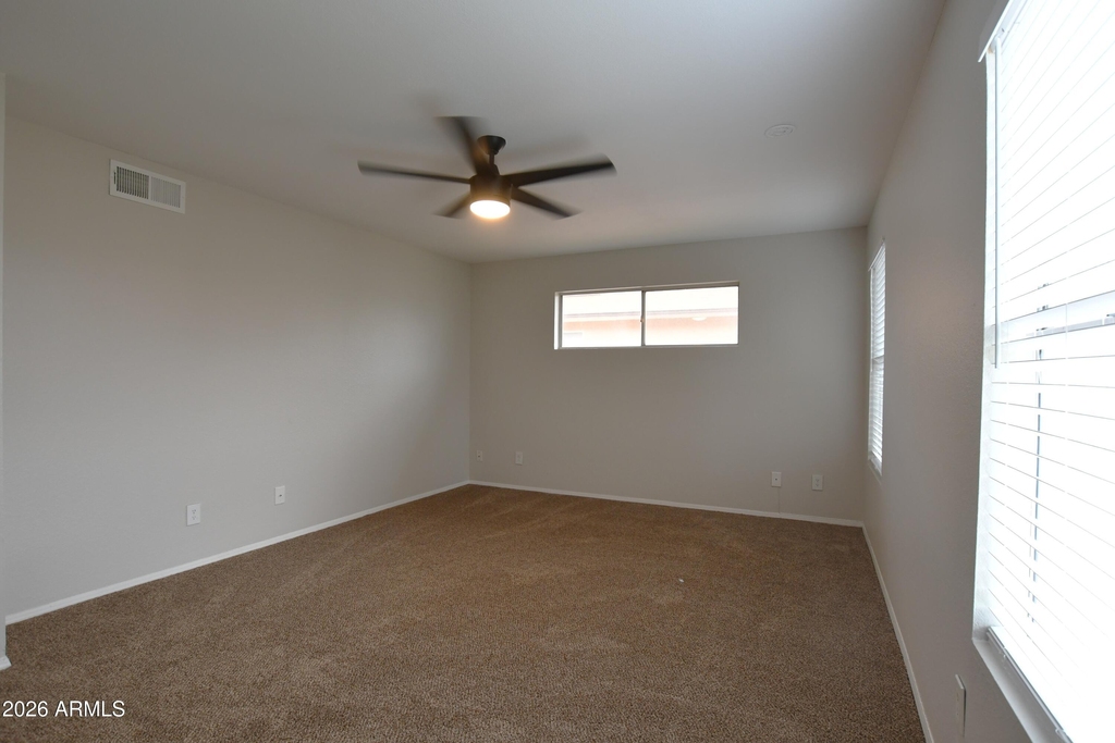 517 N Norfolk -- - Photo 11