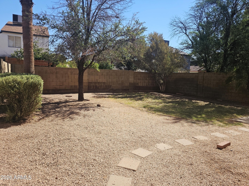 517 N Norfolk -- - Photo 20