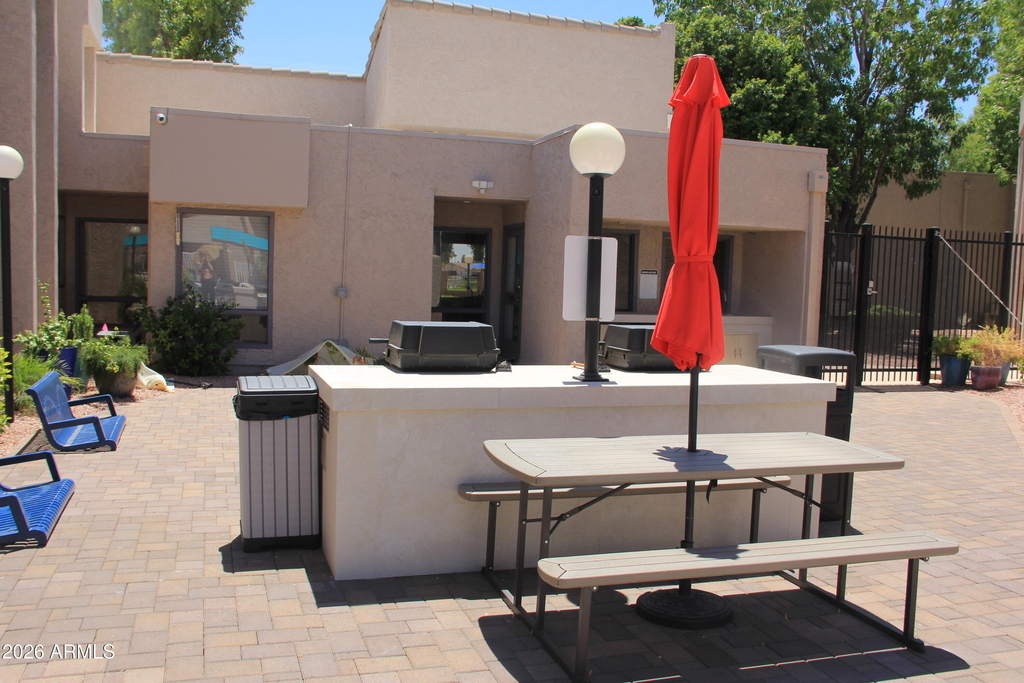 1920 W Lindner Avenue - Photo 13