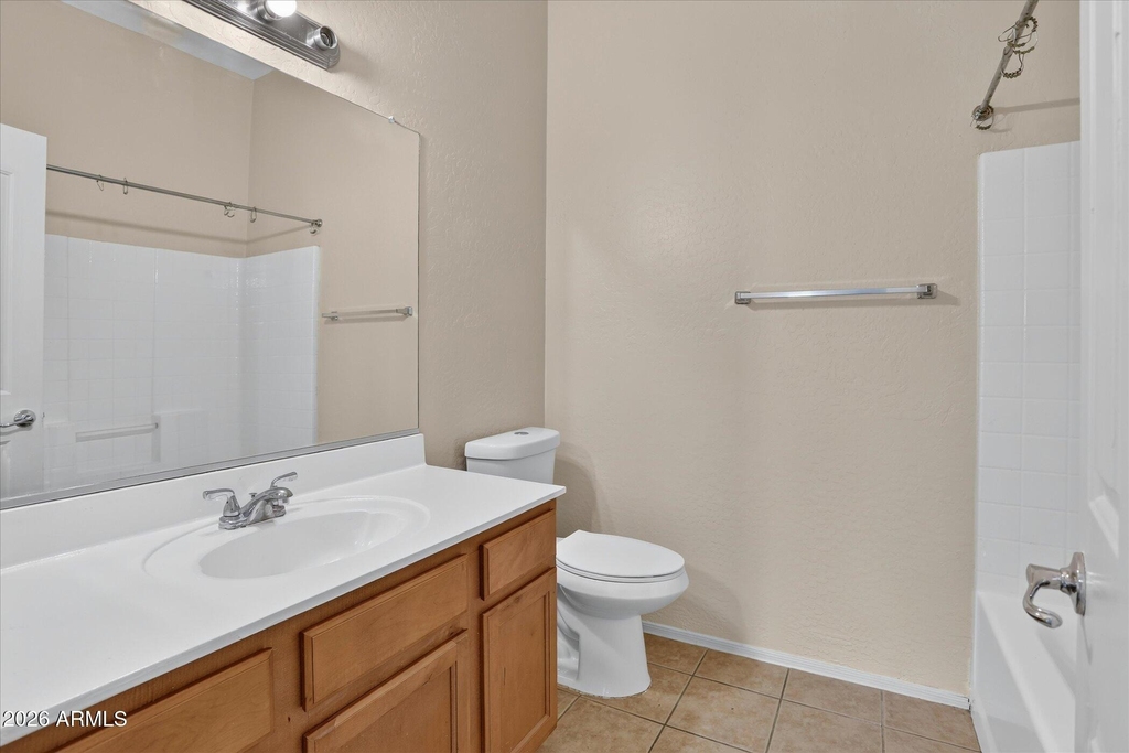 2150 E Bell Road - Photo 30