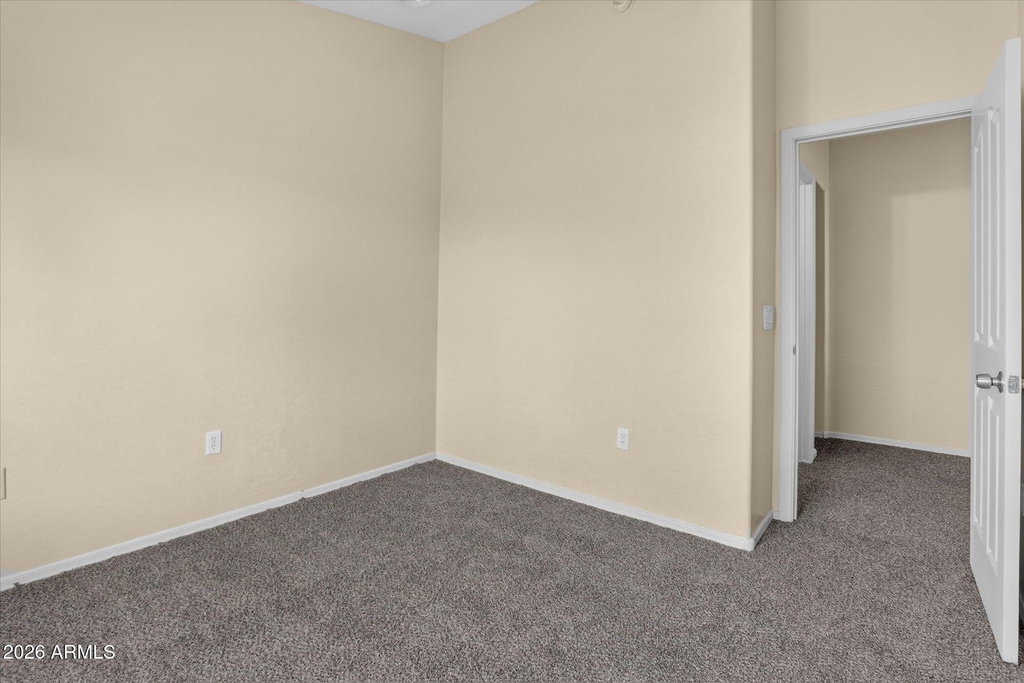 2150 E Bell Road - Photo 29