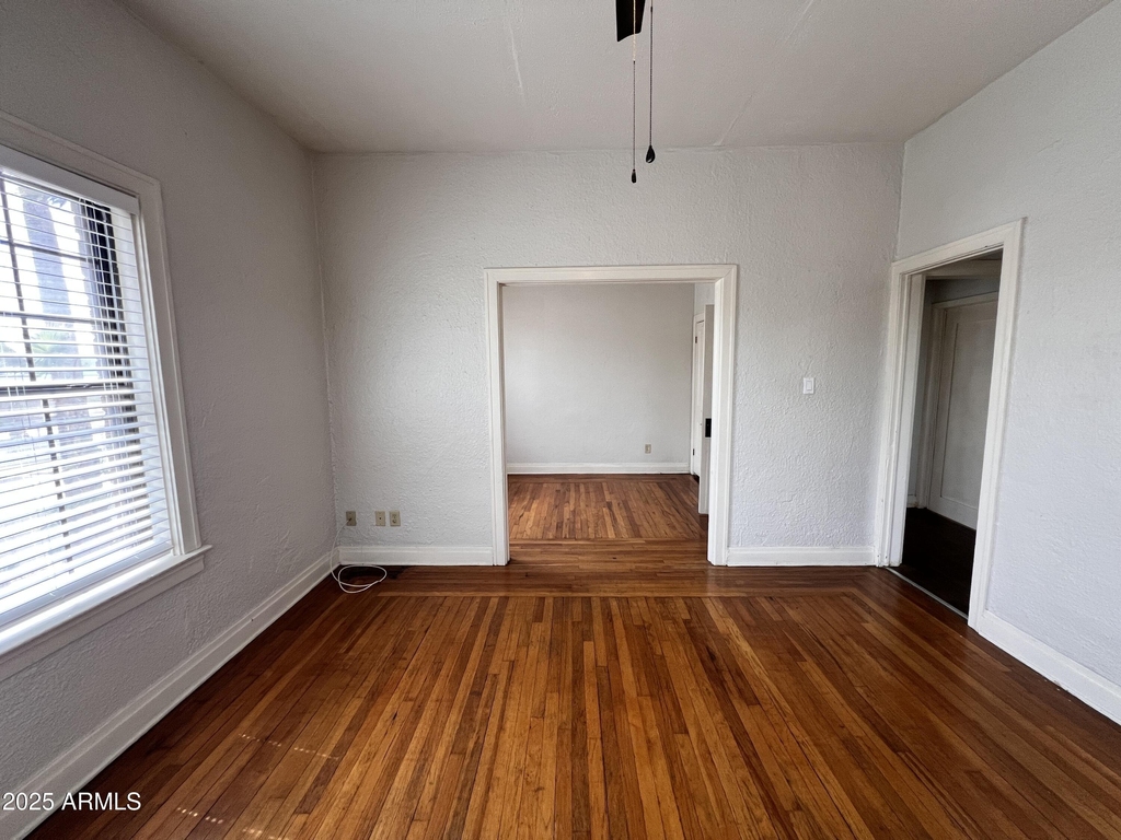 902 E Palm Lane - Photo 6