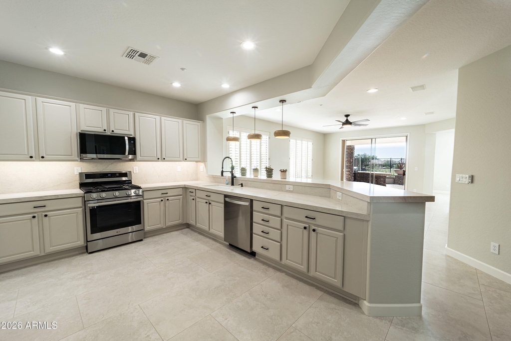 40810 N Noble Hawk Way - Photo 7