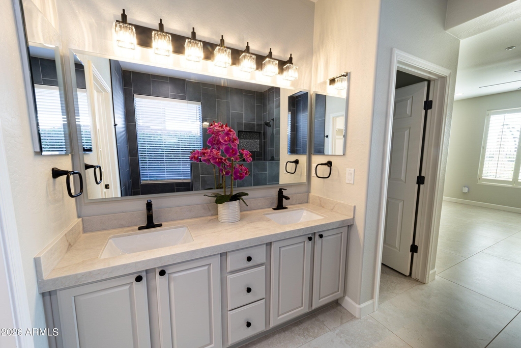 40810 N Noble Hawk Way - Photo 15
