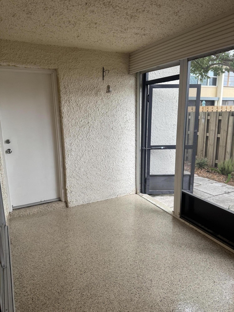 1550 Ne 13th Terrace - Photo 23