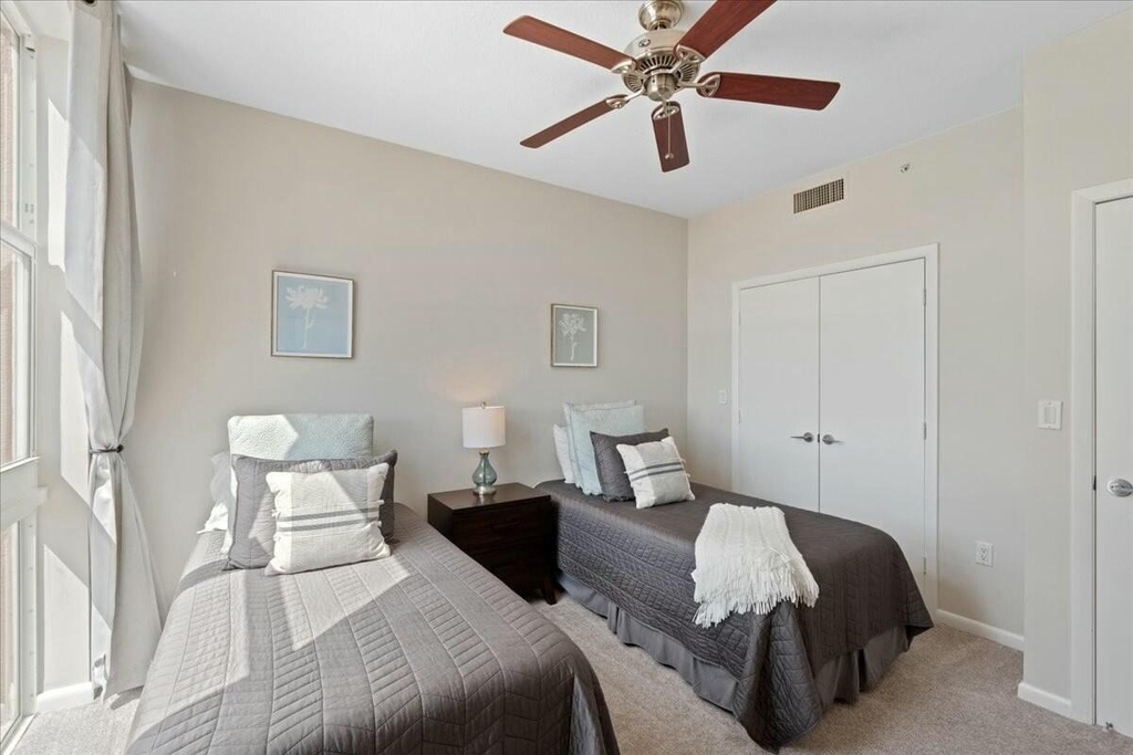 550 Okeechobee Boulevard - Photo 21