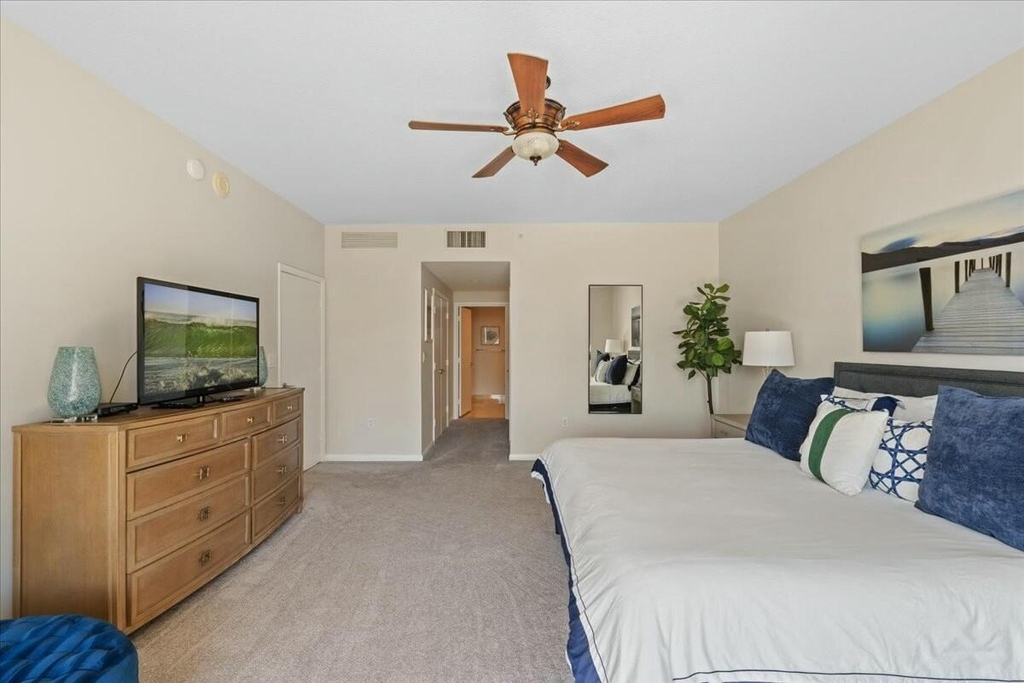 550 Okeechobee Boulevard - Photo 13