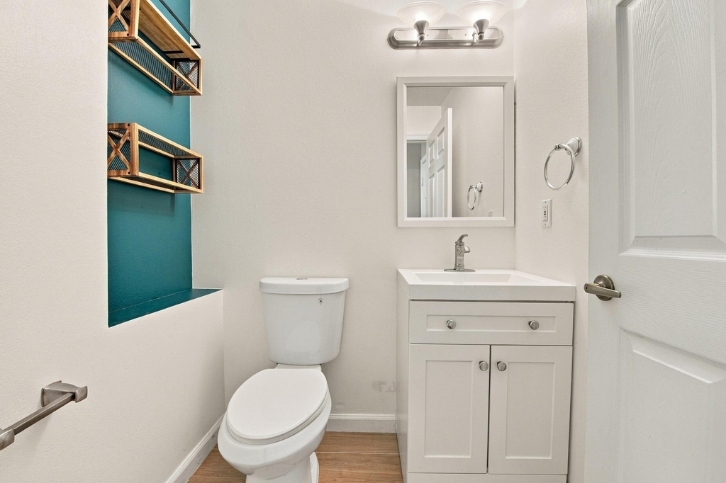 5643 Nw 125th Avenue - Photo 12
