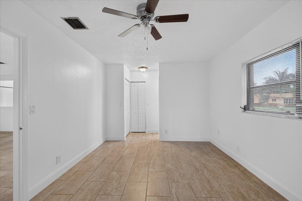 6404 Sagewood Way - Photo 21