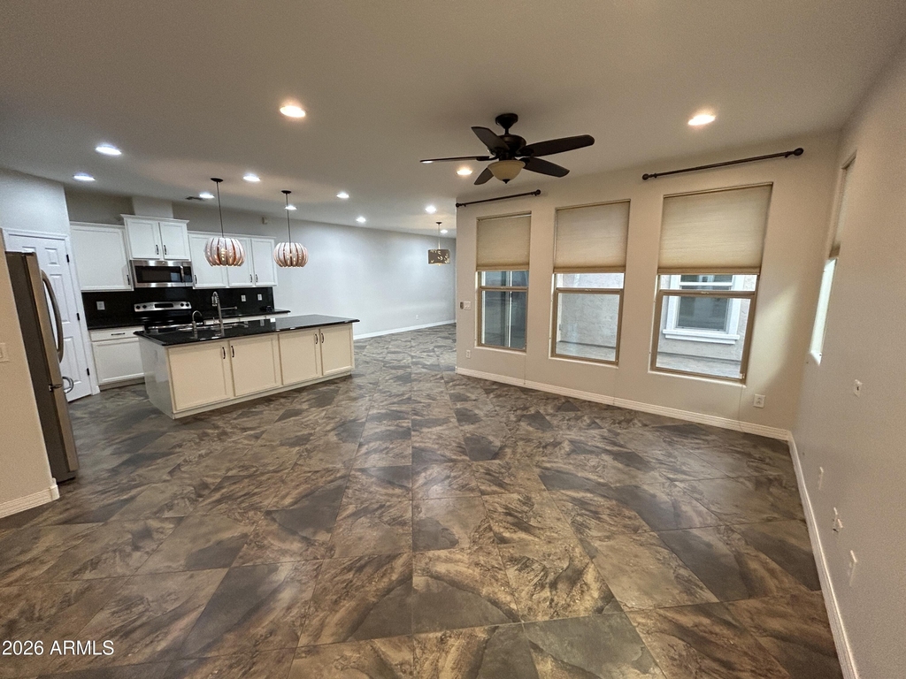 9033 W State Avenue - Photo 21