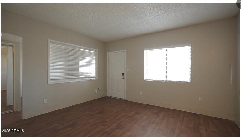 825 W Osborn Road - Photo 2
