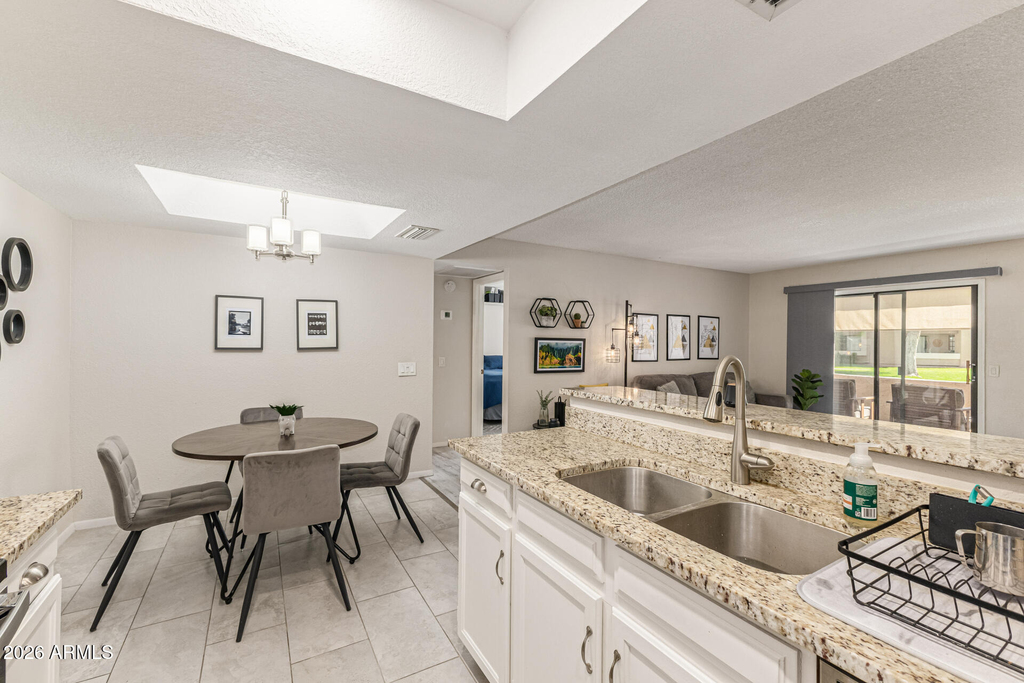 2146 W Isabella Avenue - Photo 7