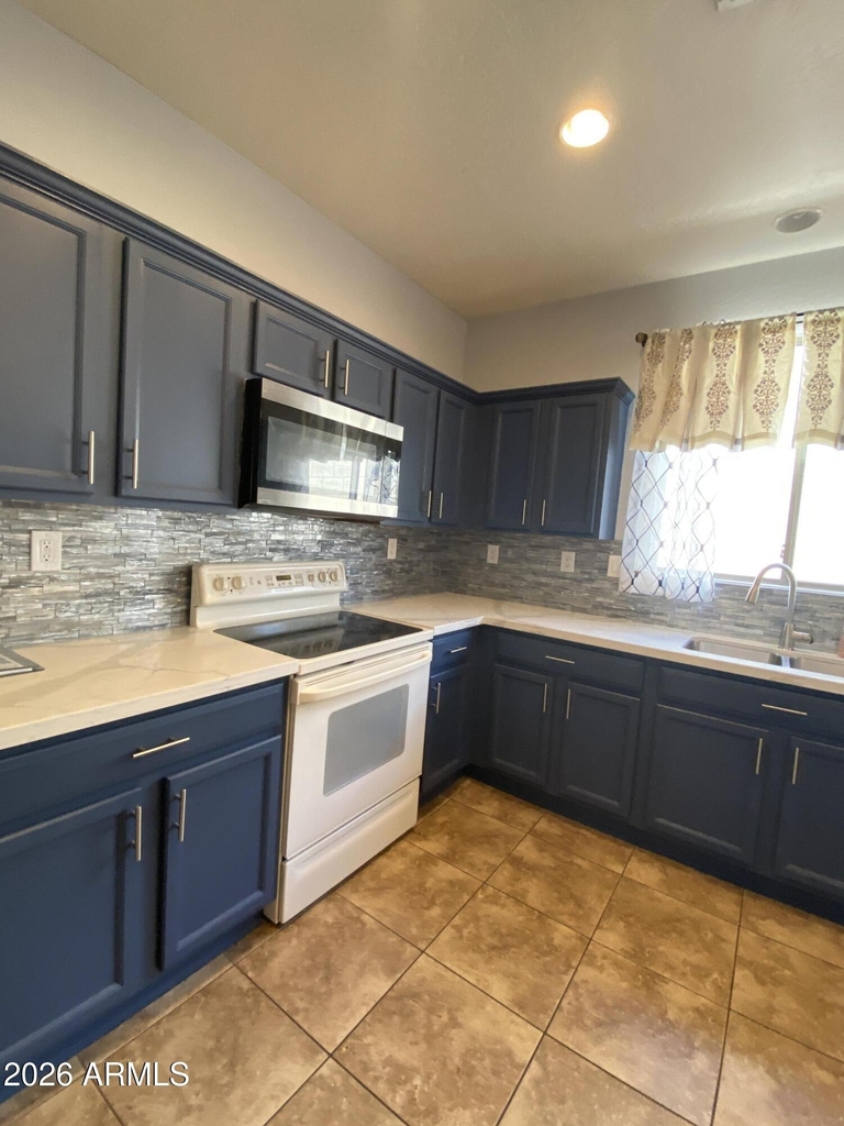 40735 N Trailhead Way - Photo 5