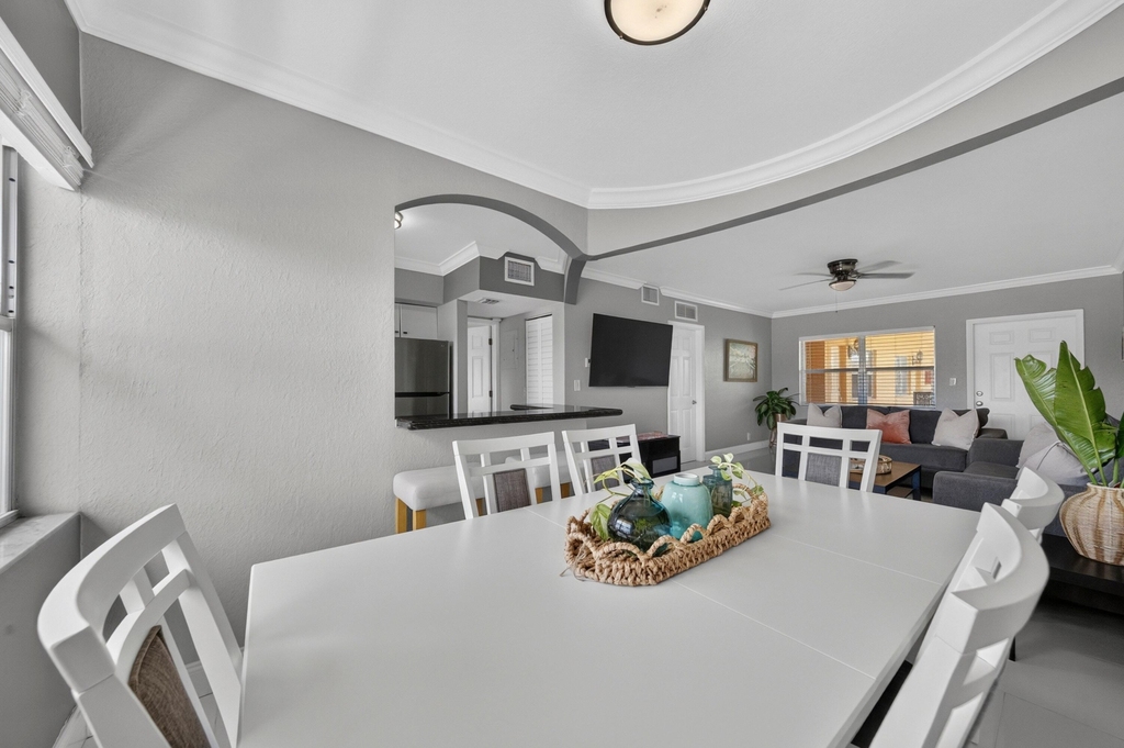 744 Ne 14th Avenue - Photo 6