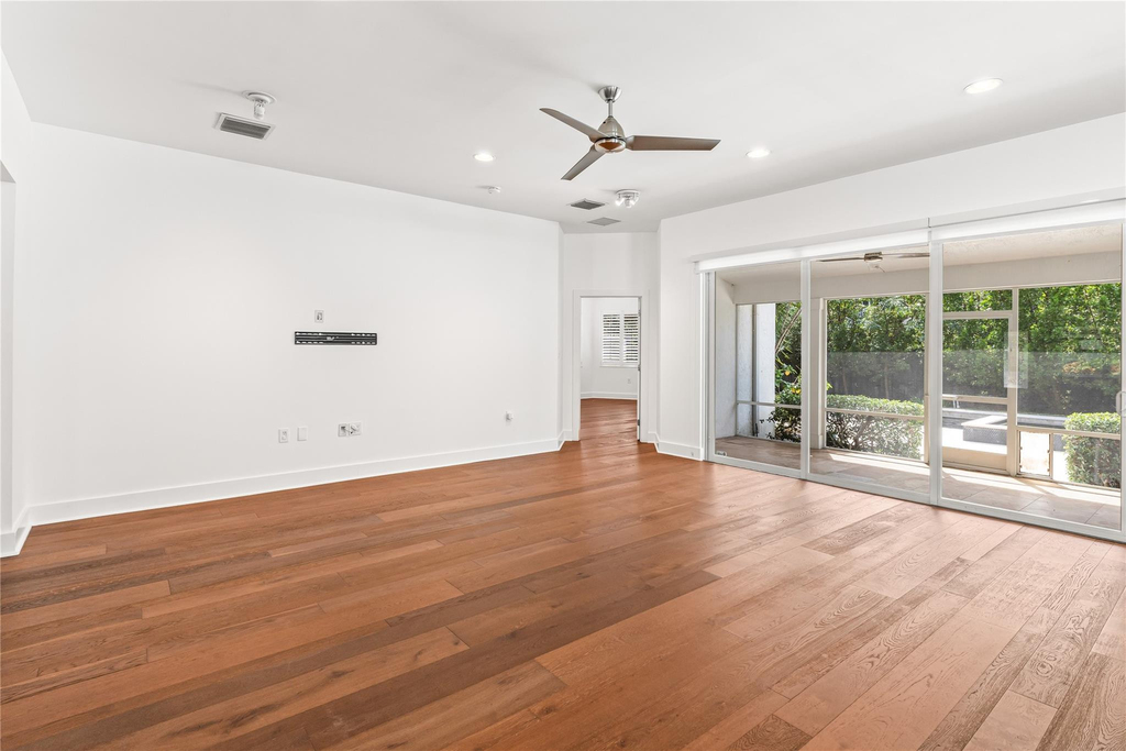 521 Ne 8th Avenue - Photo 10