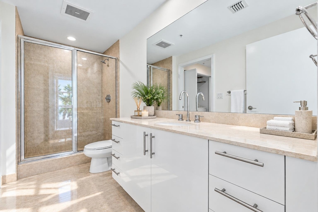 550 Okeechobee Boulevard - Photo 16