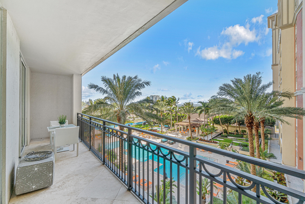 550 Okeechobee Boulevard - Photo 3