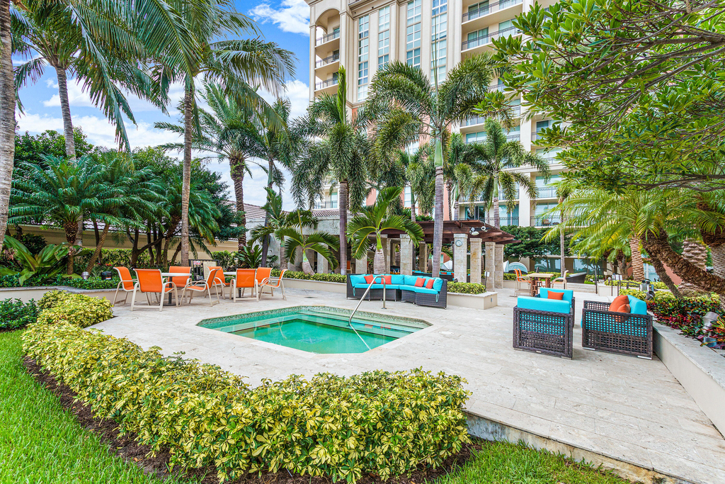 550 Okeechobee Boulevard - Photo 25