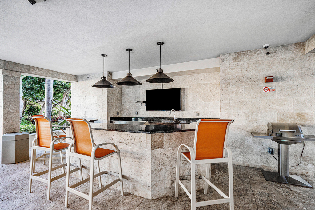 550 Okeechobee Boulevard - Photo 28