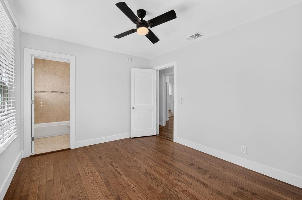 826 37th Street - Photo 22