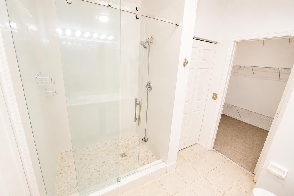 2927 Crestwood Terrace - Photo 15