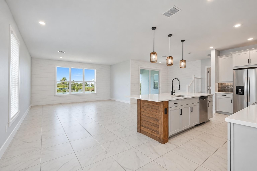 3524 Nw Solange Court - Photo 3