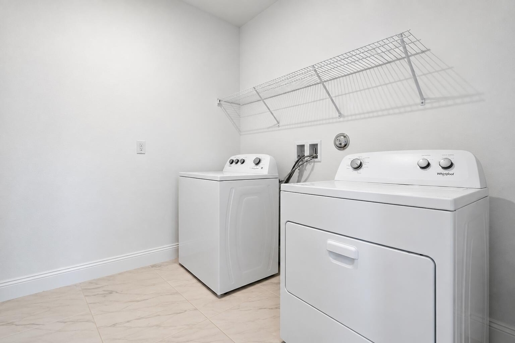 3524 Nw Solange Court - Photo 8