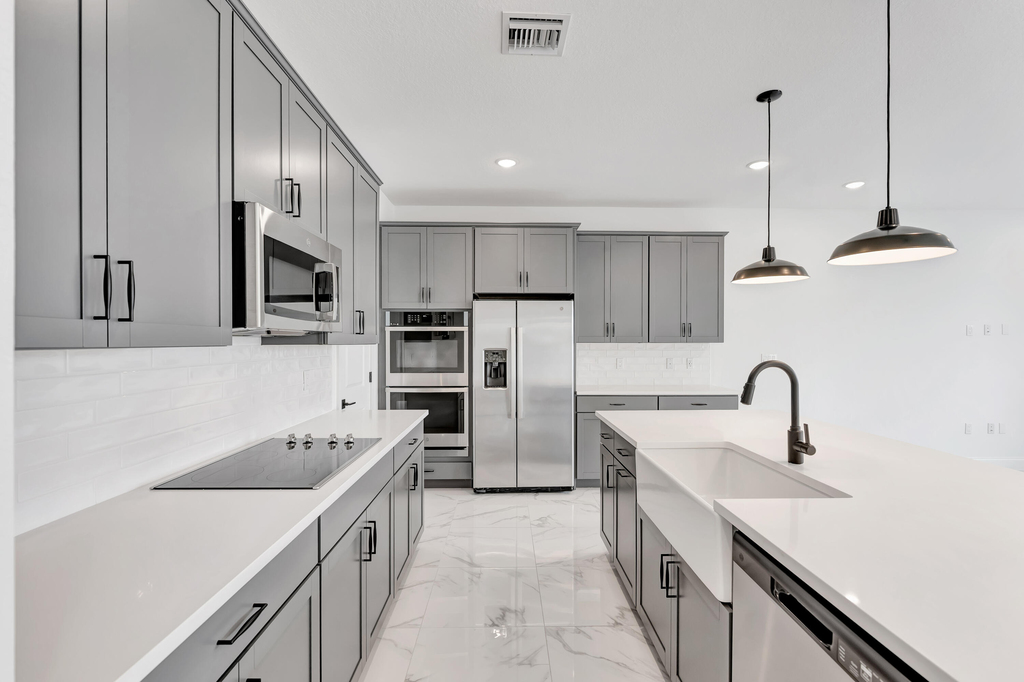 179 Se Birch Terrace - Photo 2