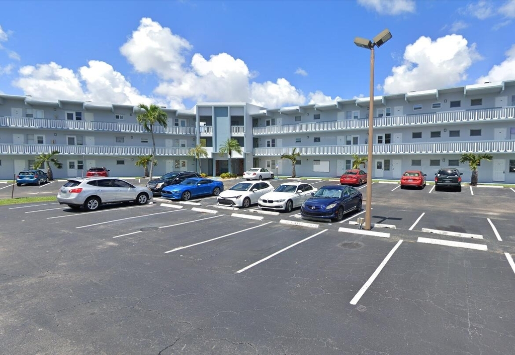 2200 Park Lane - Photo 13