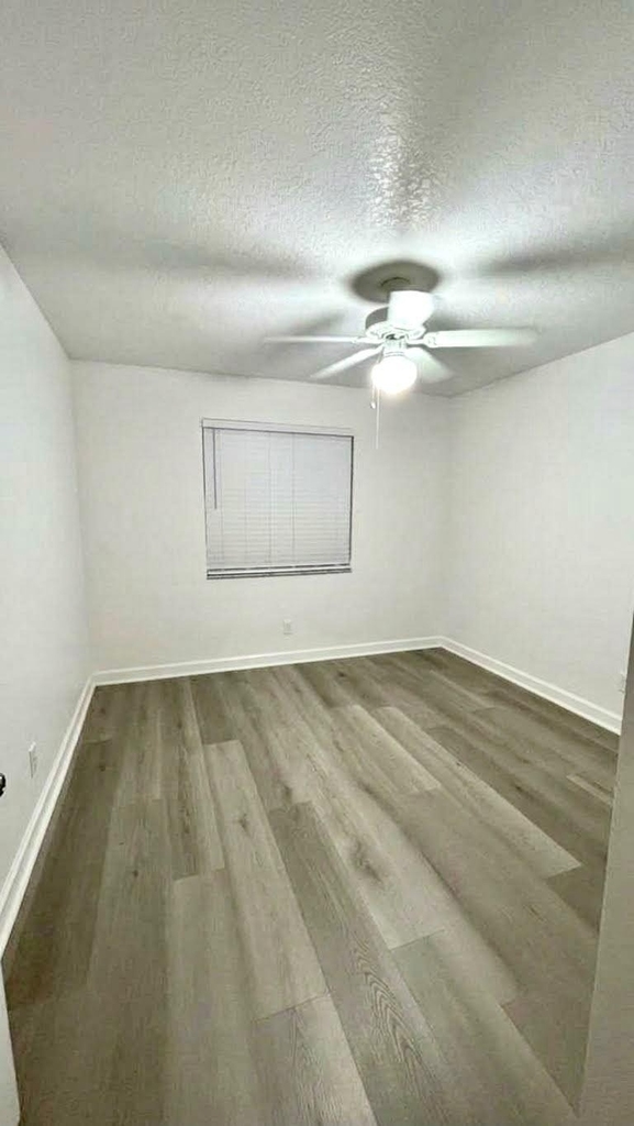 6181 Laurel Lane - Photo 17