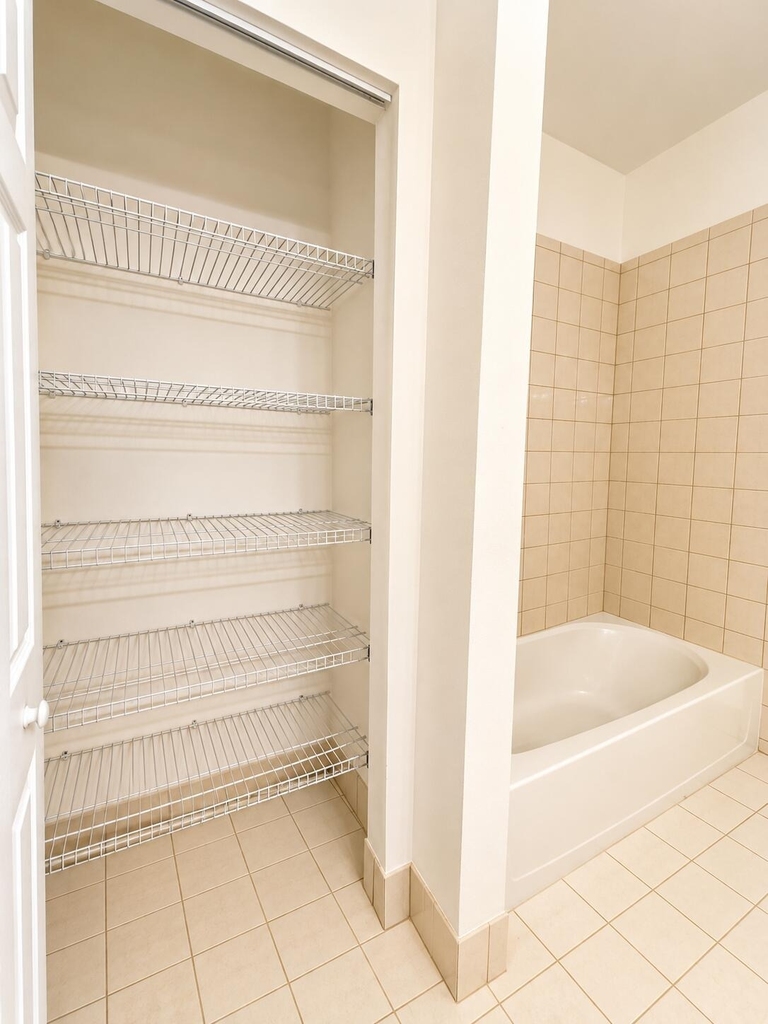 4730 S Prive Circle - Photo 28