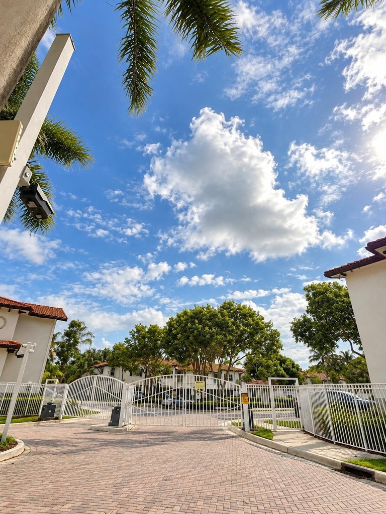 4730 S Prive Circle - Photo 35
