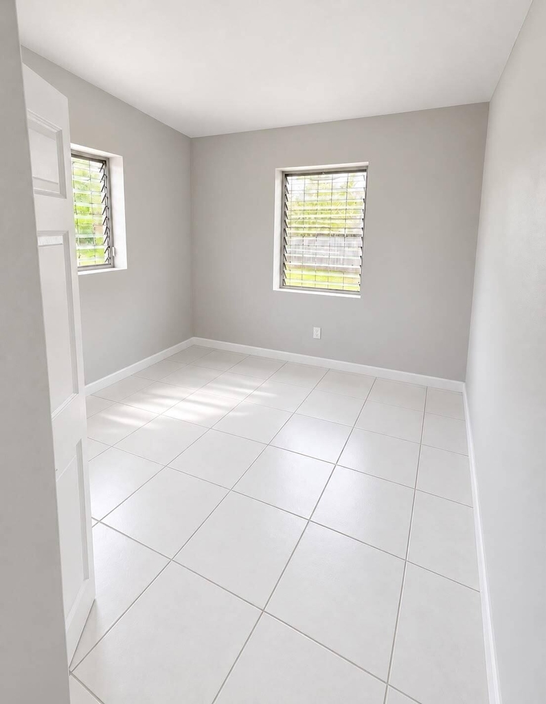 2540 Nw 206th Street - Photo 5