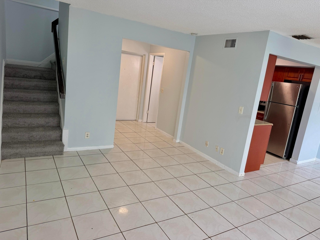 2217 Nw 56th Avenue - Photo 0