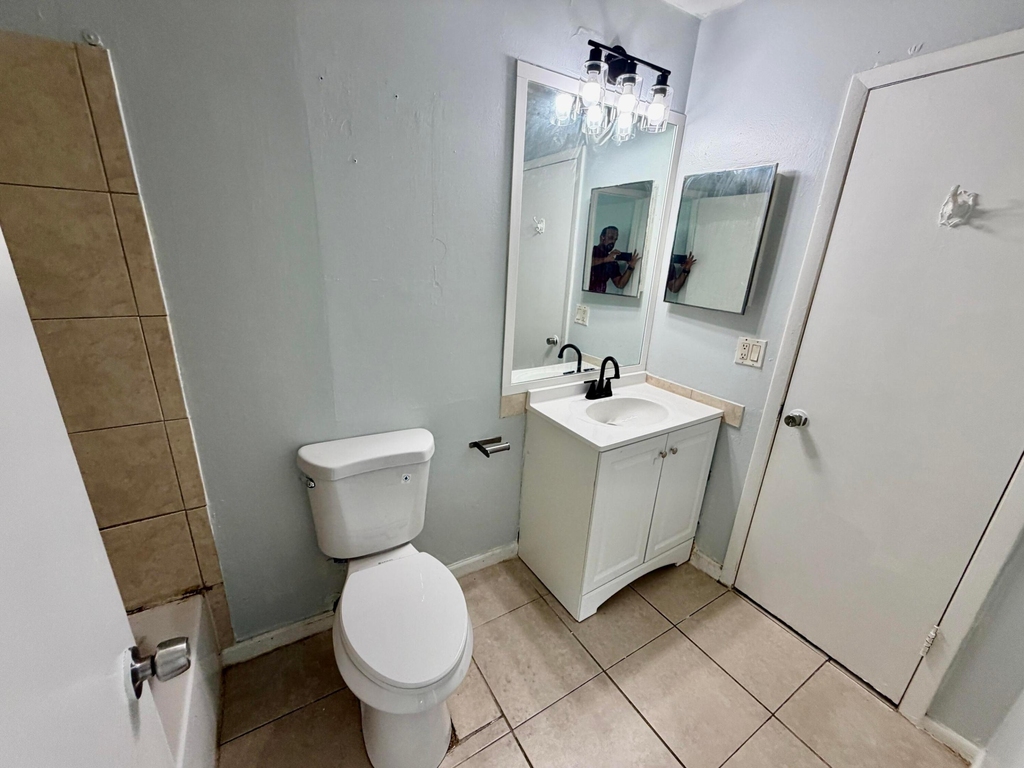 2217 Nw 56th Avenue - Photo 14